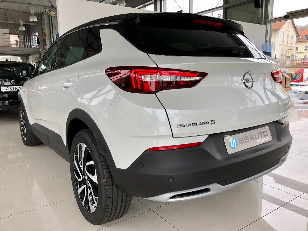 Opel Grandland X Innovation 1,6CDTi AUTOMAT Opel Grandland X