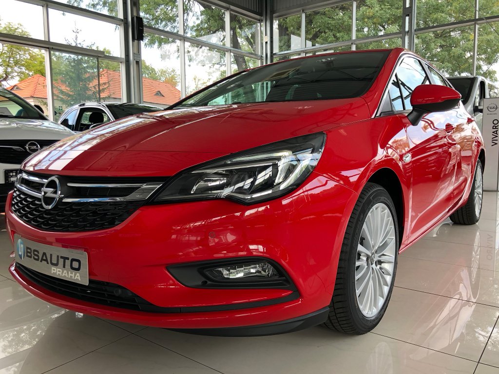 Opel Astra Smile 1,4 Turbo + ZP zdarma Opel Astra