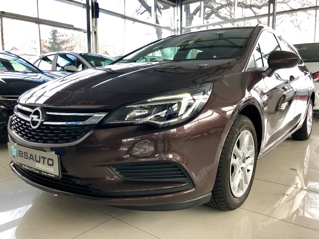 Opel Astra Smile 1,4 Turbo 92kW/125k MT6 Opel Astra