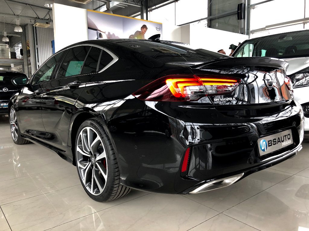 Opel Insignia 5DV. GSI 2,0 BITURBO 4X4 AT8 Opel Insignia
