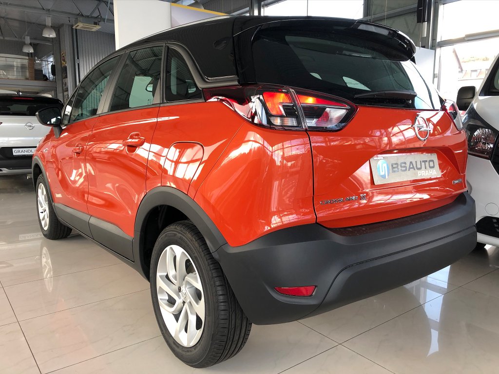 Opel Crossland X Smile 1,2 Turbo 110 koní MT6 Opel Crossland X