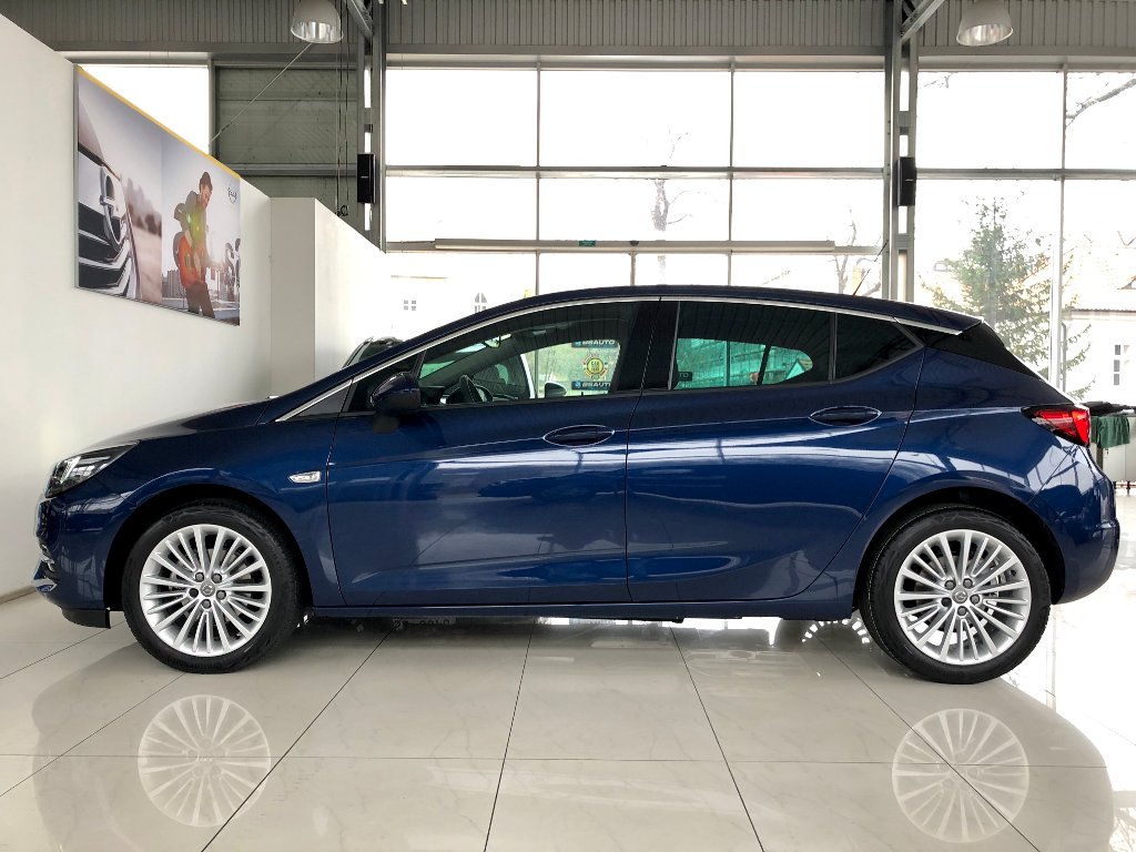 Opel Astra Elegance 1,2Turbo + ZP zdarma Opel Astra
