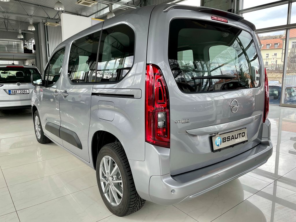 Opel Combo COOL Plus 1,2 Turbo +ZP zdarma Opel Combo