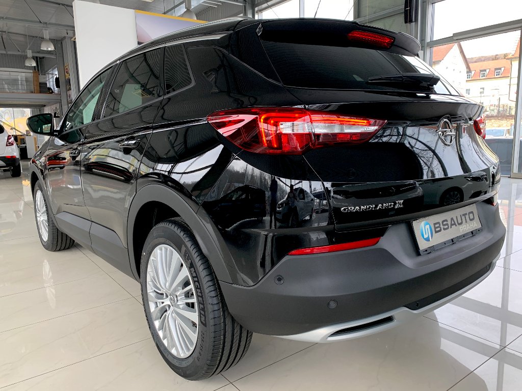 Opel Grandland X Elegance 1,5 CDTi 96kW + ZP Opel Grandland X