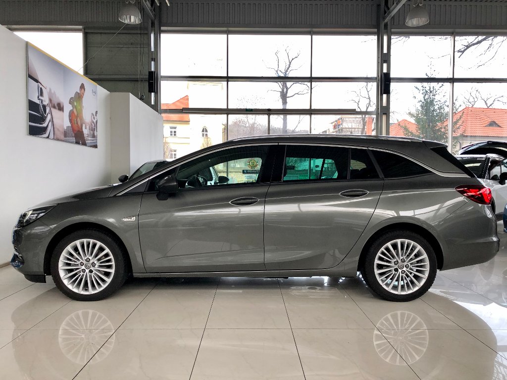 Opel Astra Elegance 1,4 Turbo Automat +ZP Opel Astra