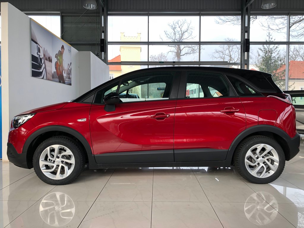 Opel Crossland X Smile 1,2 60 kW + ZP zdarma Opel Crossland X