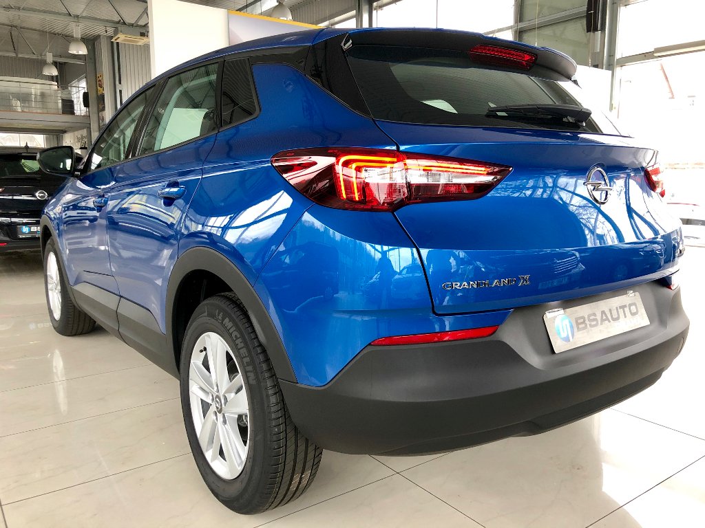 Opel Grandland X Smile 1,2Turbo + ZP zdarma Opel Grandland X