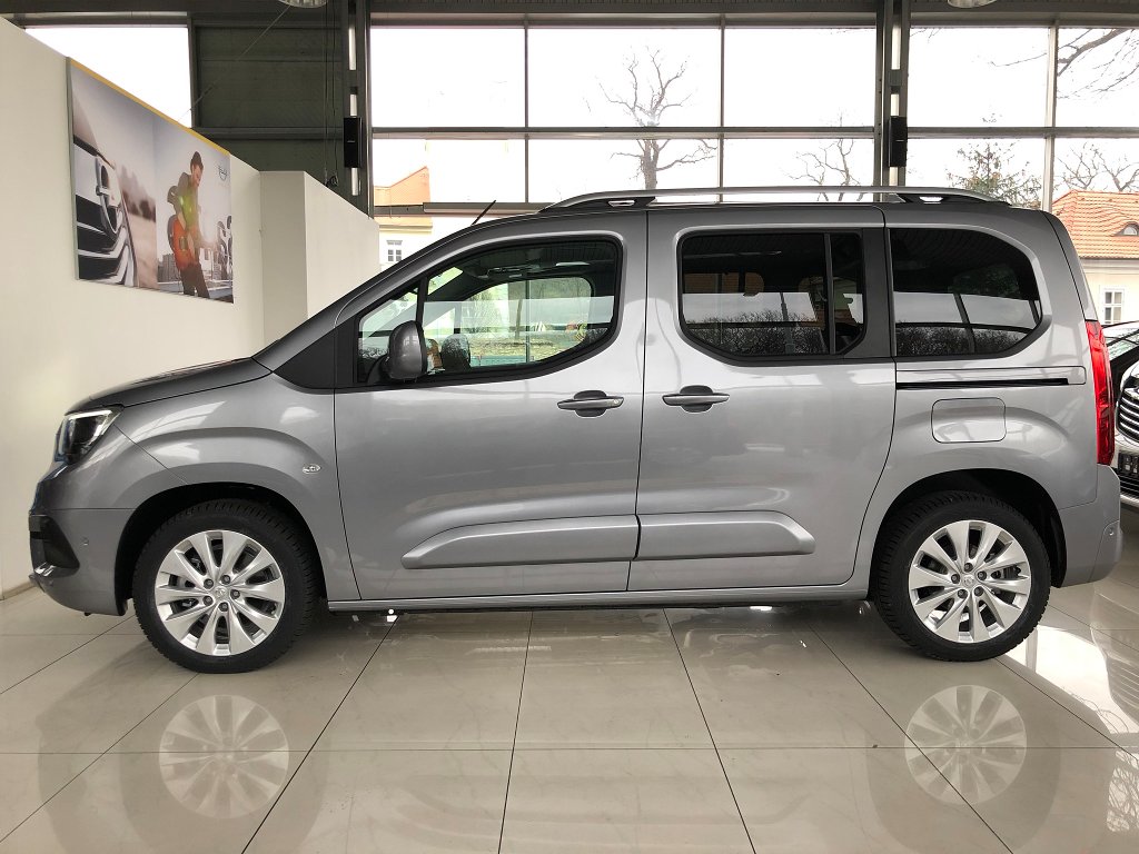Opel Combo Enjoy 1,5 CDTi 130 koní Opel Combo