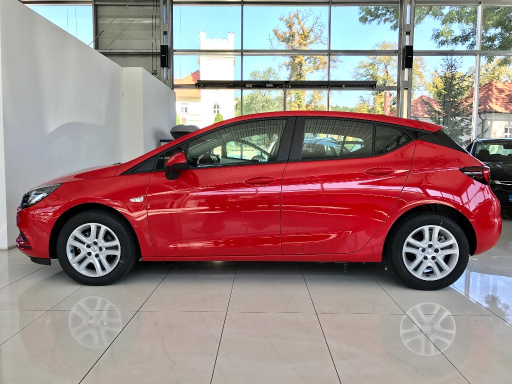 Opel Astra Smile 1,0 Turbo + ZP zdarma Opel Astra