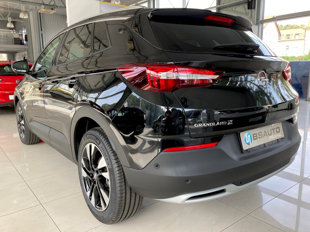 Opel Grandland X Innovation 1,2Turbo AUTOMAT+ZP Opel Grandland X