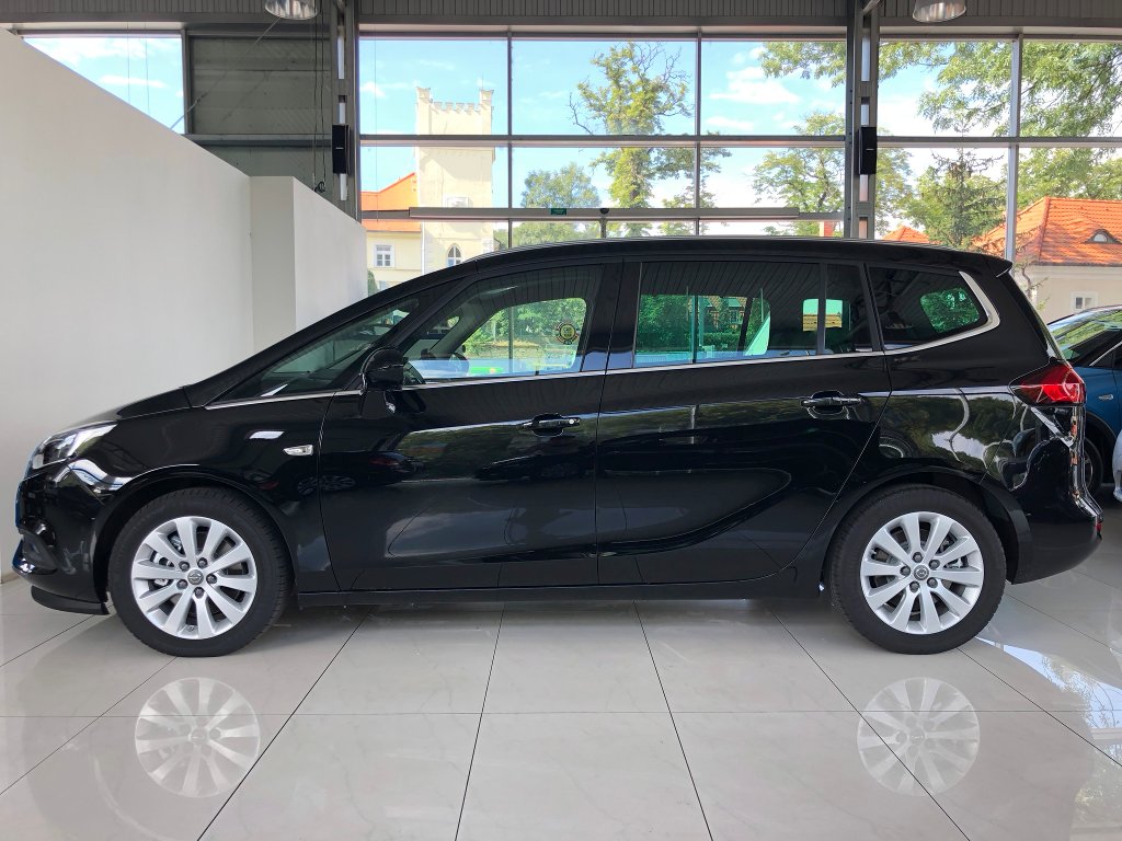 Opel Zafira Innovation 2,0 CDTi +ZP zdarma Opel Zafira
