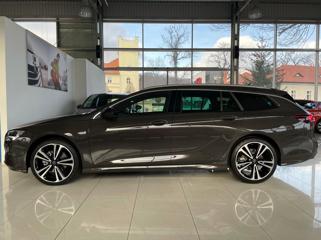 Opel Insignia GS Line Plus 2,0Turbo AT9 + ZP Opel Insignia