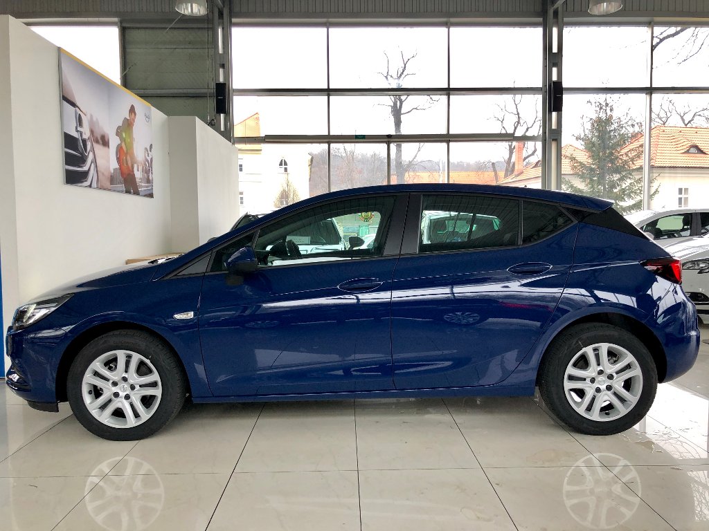 Opel Astra Smile 1,4 Turbo + ZP zdarma Opel Astra