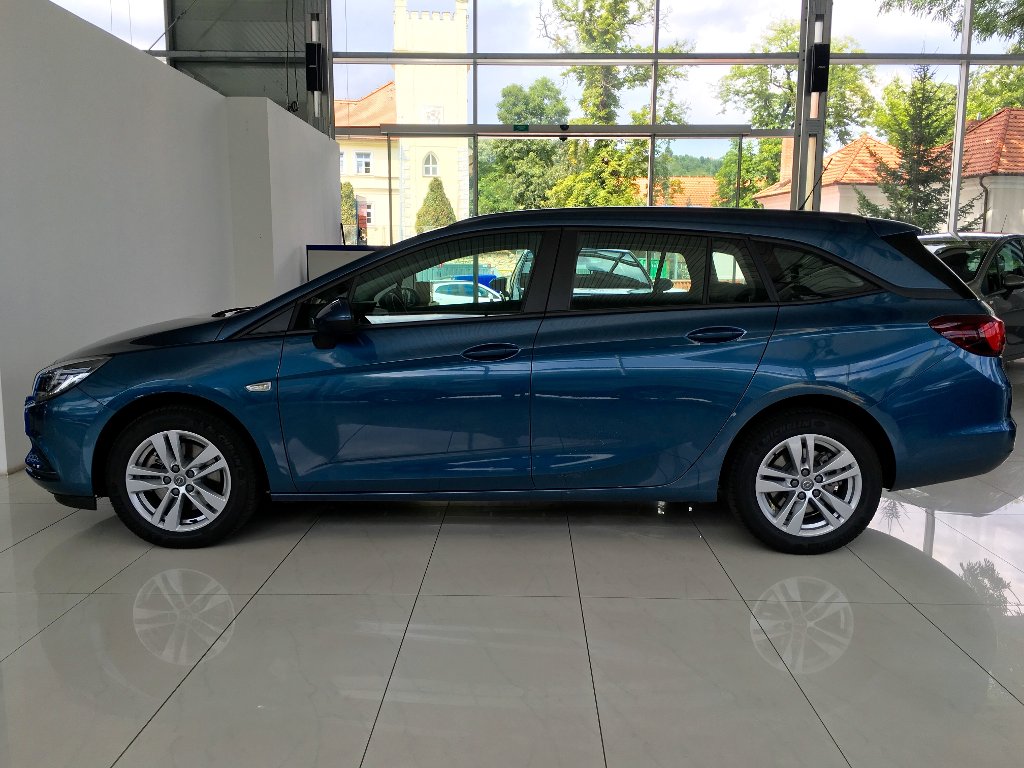 Opel Astra Smile 1,6CDTi + ZP zdarma Opel Astra