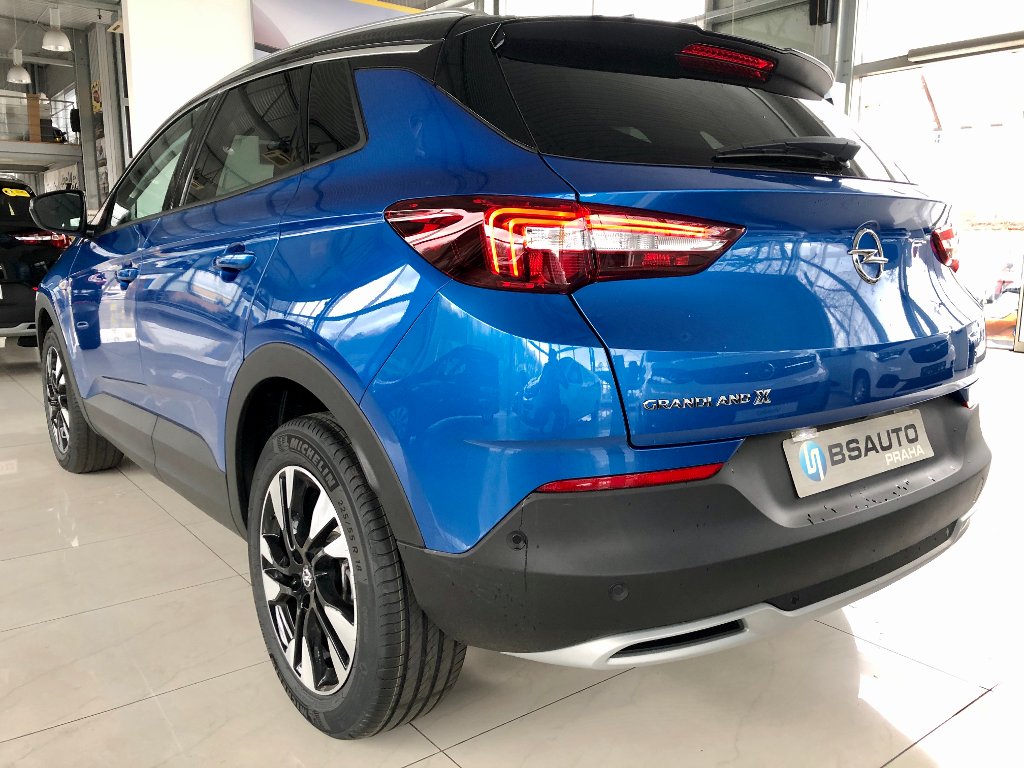 Opel Grandland X Ultimate 1,2Turbo AUTOMAT + ZP Opel Grandland X