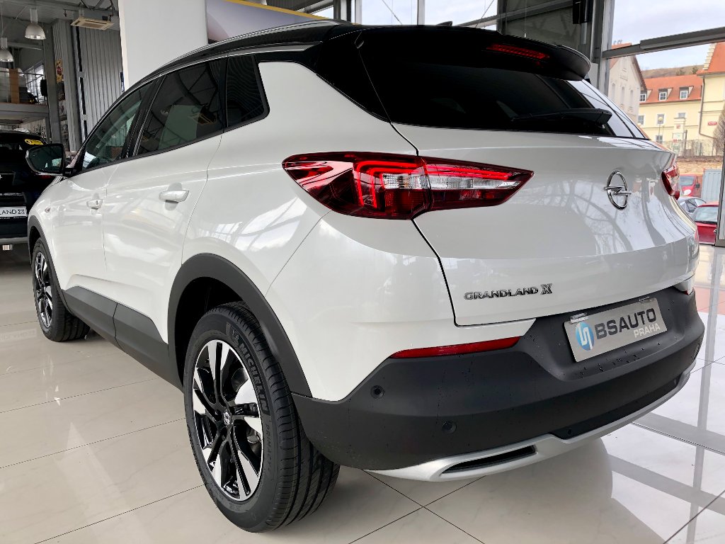 Opel Grandland X Ultimate 1,2Turbo AUTOMAT + ZP Opel Grandland X