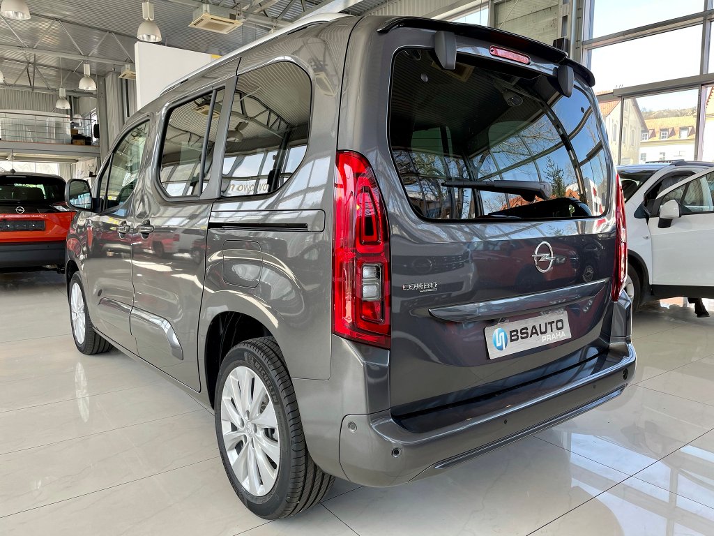 Opel Combo Elegance Plus 1,2Turbo AT8+ZP Opel Combo