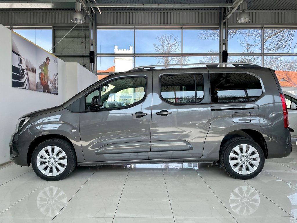 Opel Combo Elegance Plus 1,2Turbo AT8 +ZP Opel Combo