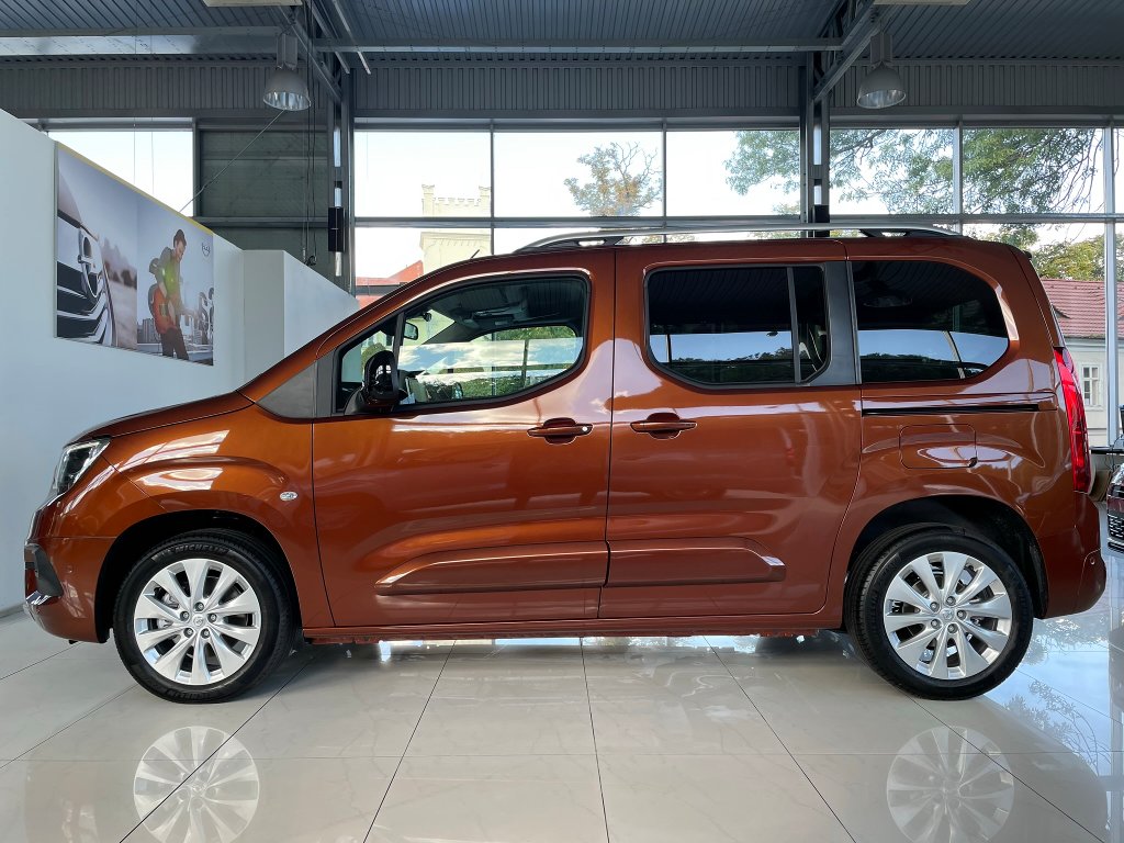 Opel Combo Elegance Plus 1,5CDTi 130k +ZP Opel Combo