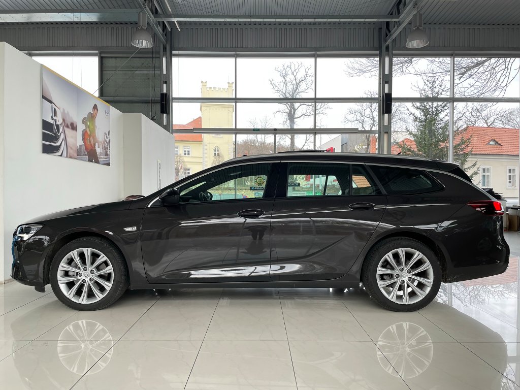 Opel Insignia Elegance 2,0CDTi 174koní AT8 Opel Insignia