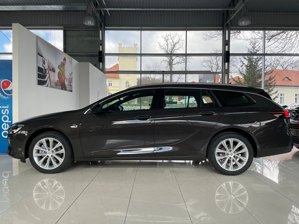 Opel Insignia Elegance 2,0 CDTi AT8 Opel Insignia