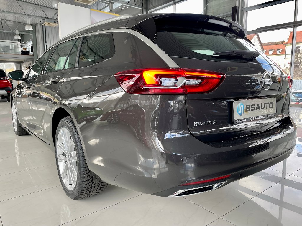 Opel Insignia Elegance 2,0 CDTi AT8 Opel Insignia