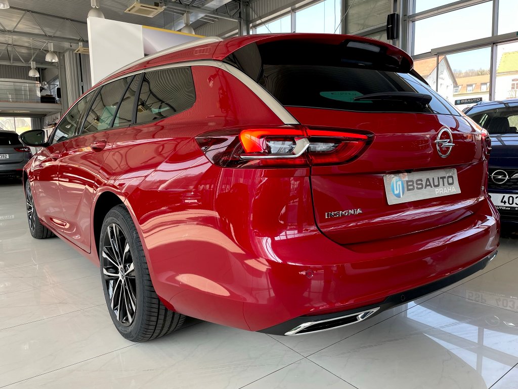 Opel Insignia Elegance 2,0CDTi 4x4 AT8 + ZP Opel Insignia