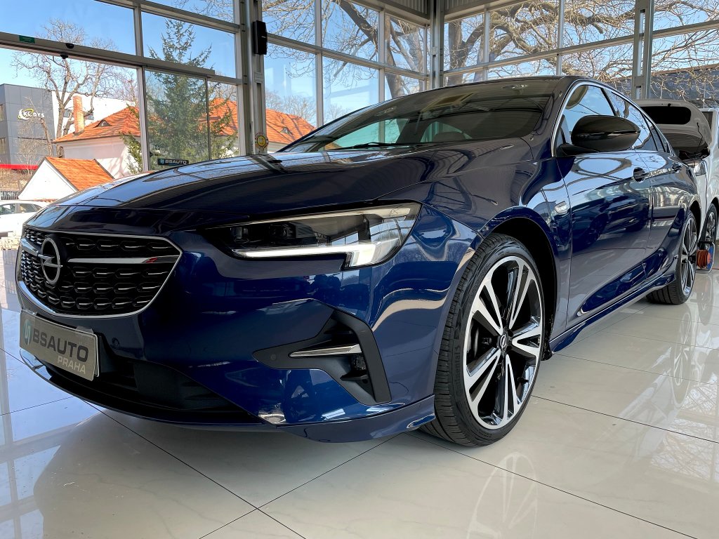 Opel Insignia GS Line 2,0Turbo 200koní AT9 Opel Insignia