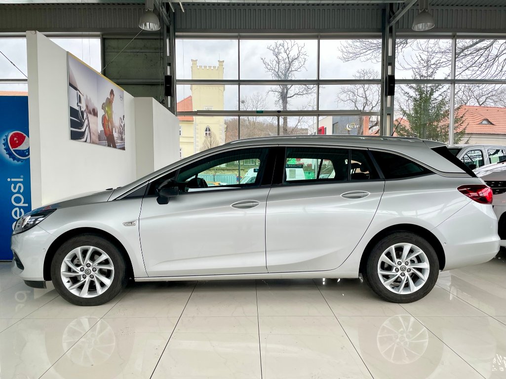 Opel Astra ST Elegance 1,5 CDTi 122k MT6 Opel Astra