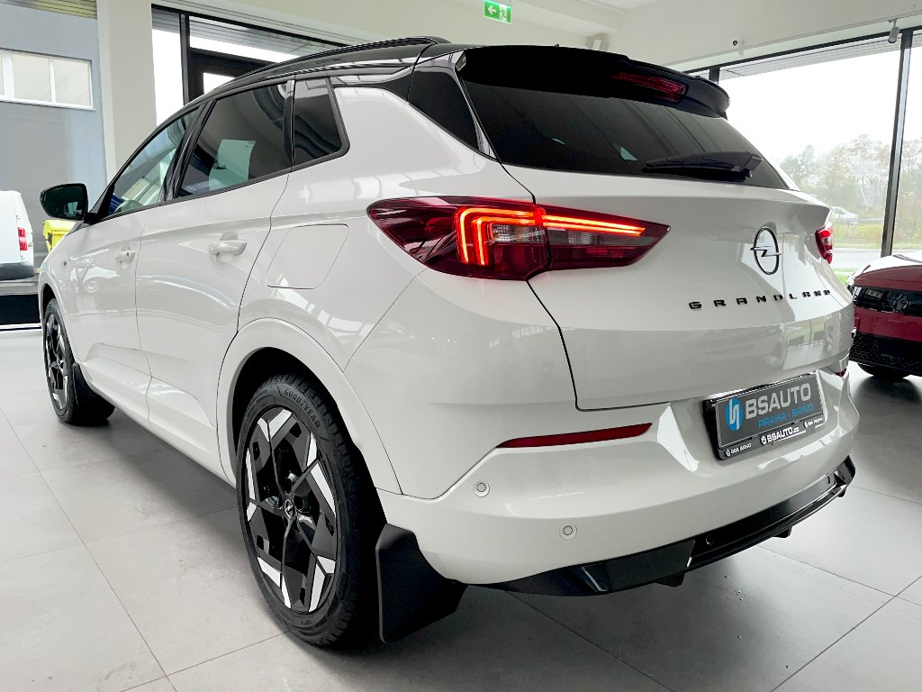 Opel Grandland GSe Plug-in Hybrid 4x4 AT Opel Grandland