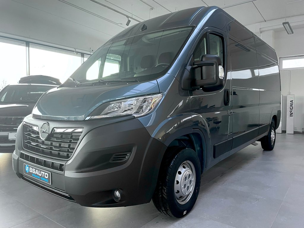 Opel Movano