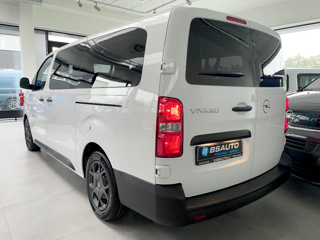 Opel Vivaro Combi "L" 2,0CDTi + ZP zdarma Opel Vivaro