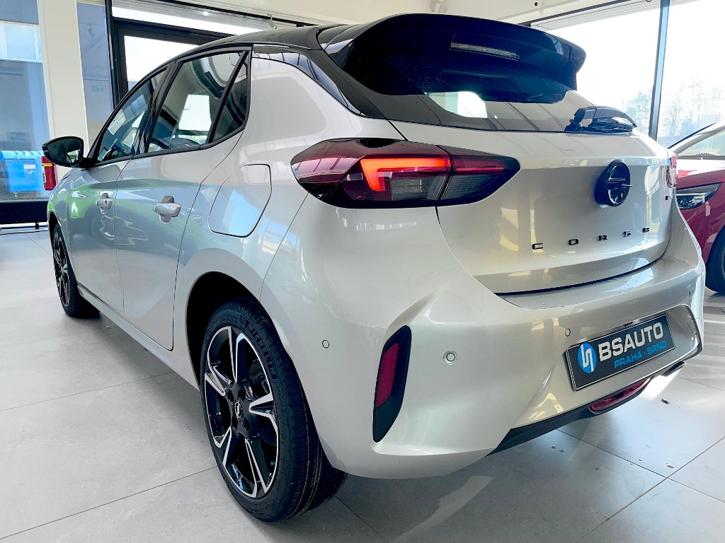 Opel Corsa GS Hybrid 1.2 TURBO 100k + ZP Opel Corsa
