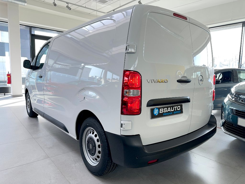 Opel Vivaro Van "M" 2,0CDTi 144koní + ZP Opel Vivaro