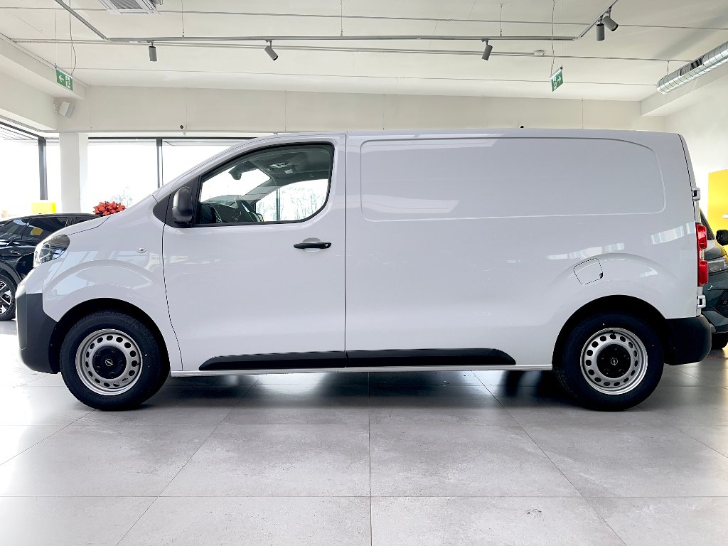 Opel Vivaro Van "M" 2,0CDTi 144koní + ZP Opel Vivaro