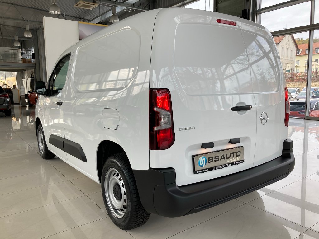 Opel Combo Van Elektro 50 kWh/ 136k + ZP Opel Combo