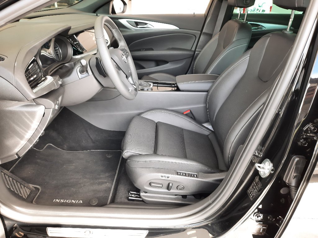 Opel Insignia Ultimate Sports Tourer Opel Insignia