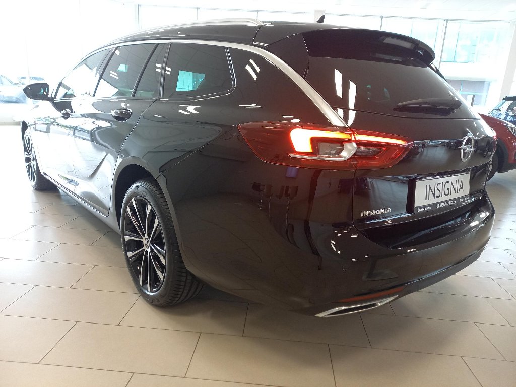 Opel Insignia Elegance 2,0CDTi 4x4 AT8 + ZP Opel Insignia