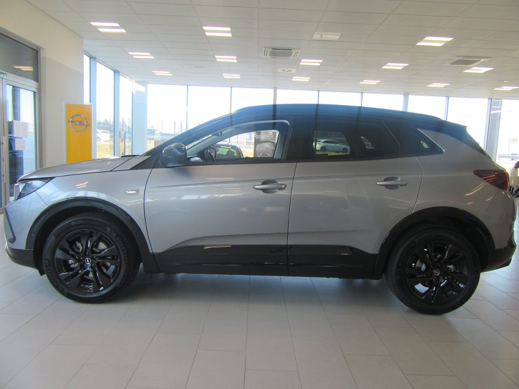 Opel Grandland GS Line 1.2 S/S (96kW/ 130hp Opel Grandland