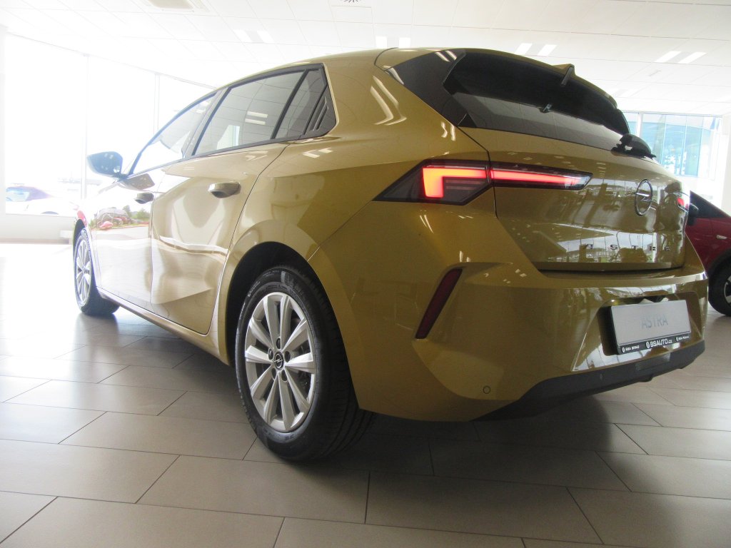 Opel Astra Edition- SKVĚLÁ CENA Opel Astra