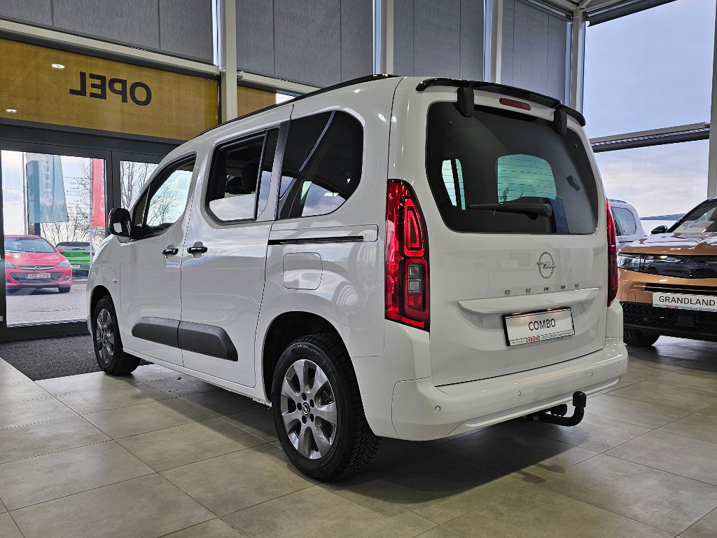 Opel Combo Elegan.P L1 1,5 CDTi 130k EAT8 Opel Combo
