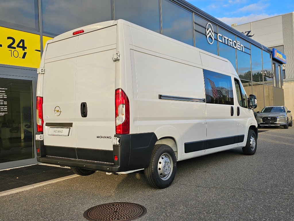 Opel Movano 6 míst 3500 L3H2 2,2CDTi 140k Opel Movano