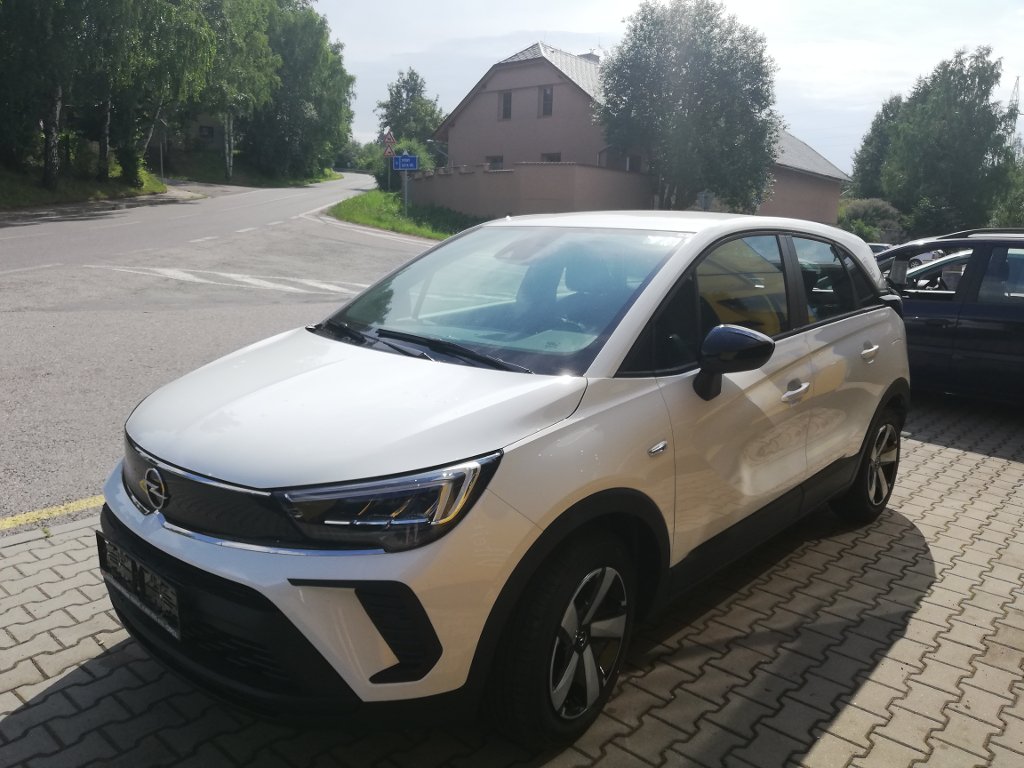 Opel Crossland COOL EDITION 1,2 + NAVIGACE Opel Crossland
