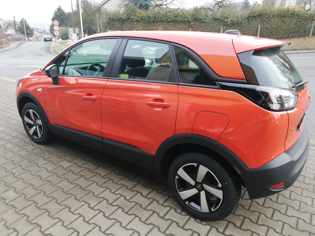 Opel Crossland EDITION 1,2 TURBO 81kW MT6 Opel Crossland