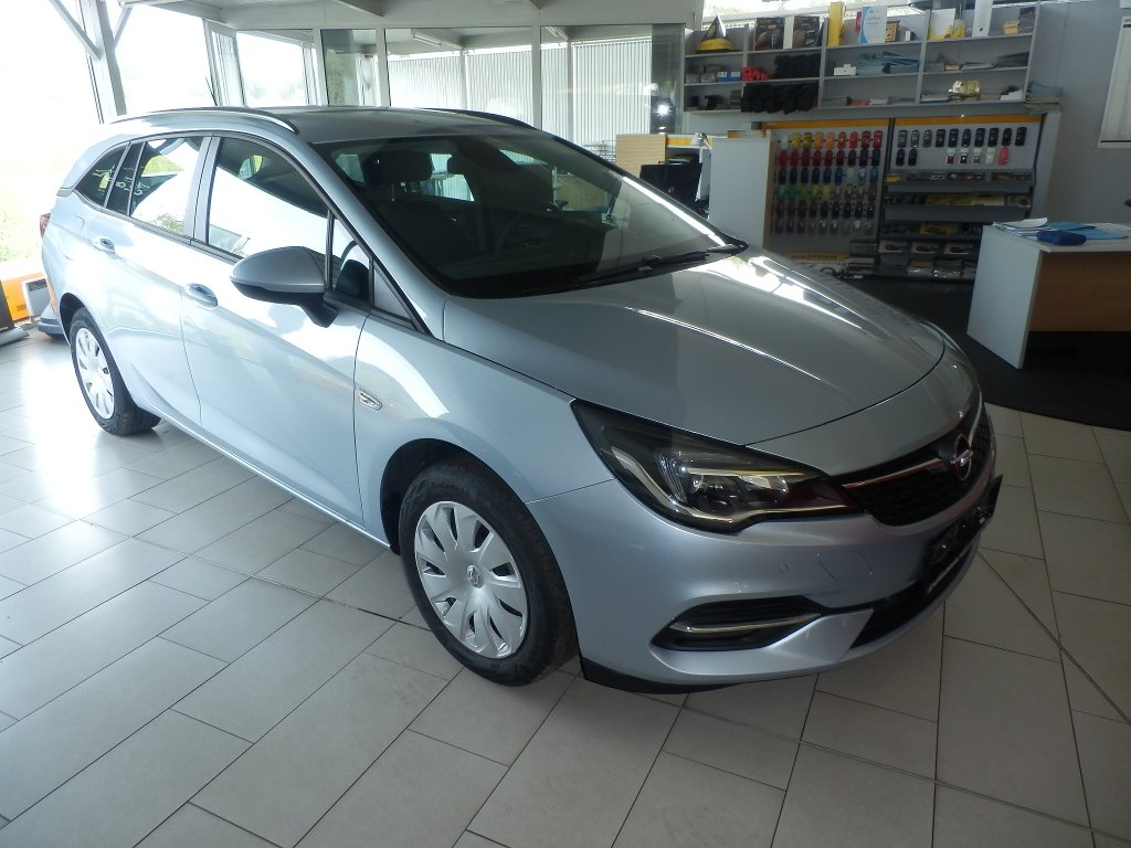 Opel Astra K ST 1,2 81kW/110K MT6 Opel Astra