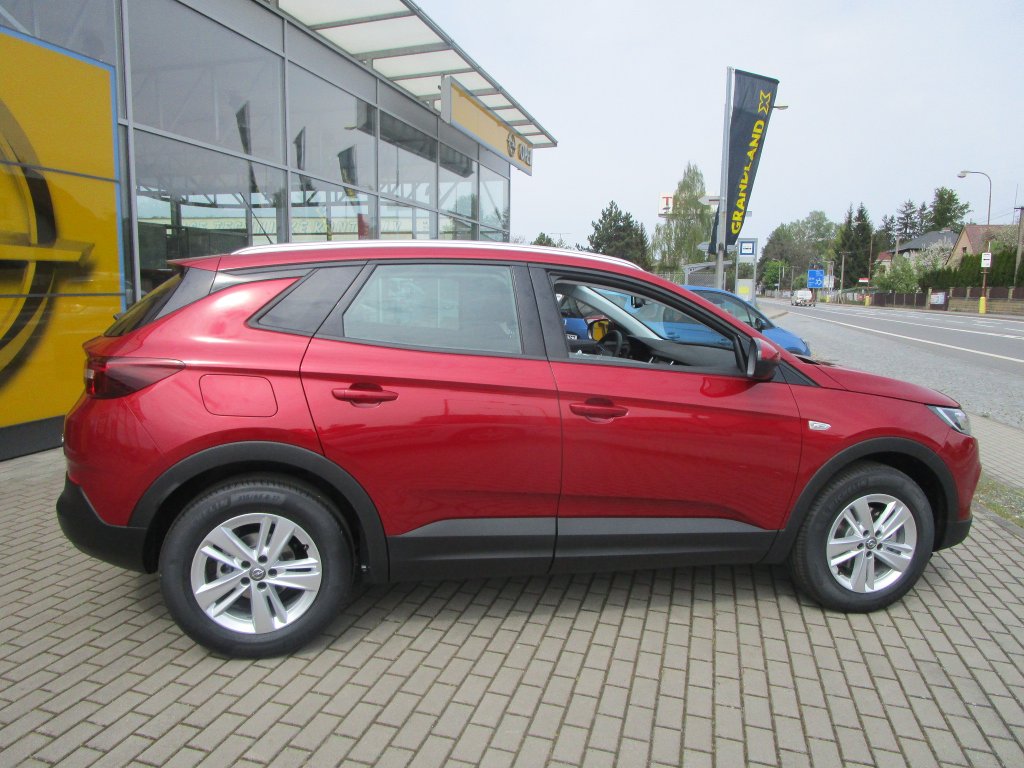 Opel Grandland X SMILE 1,2 TURBO Opel Grandland X