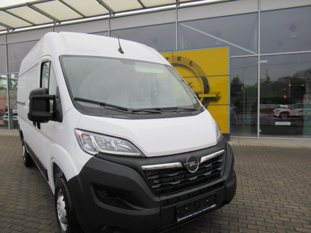 Opel Movano