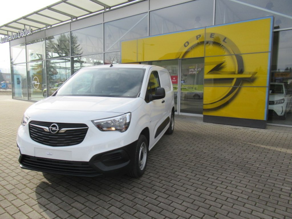 Opel Combo ihned k odb ru. Provedeni VAN ENJOY 1 5D 75kW za cenu 478547 K skladem OPEL IHNED