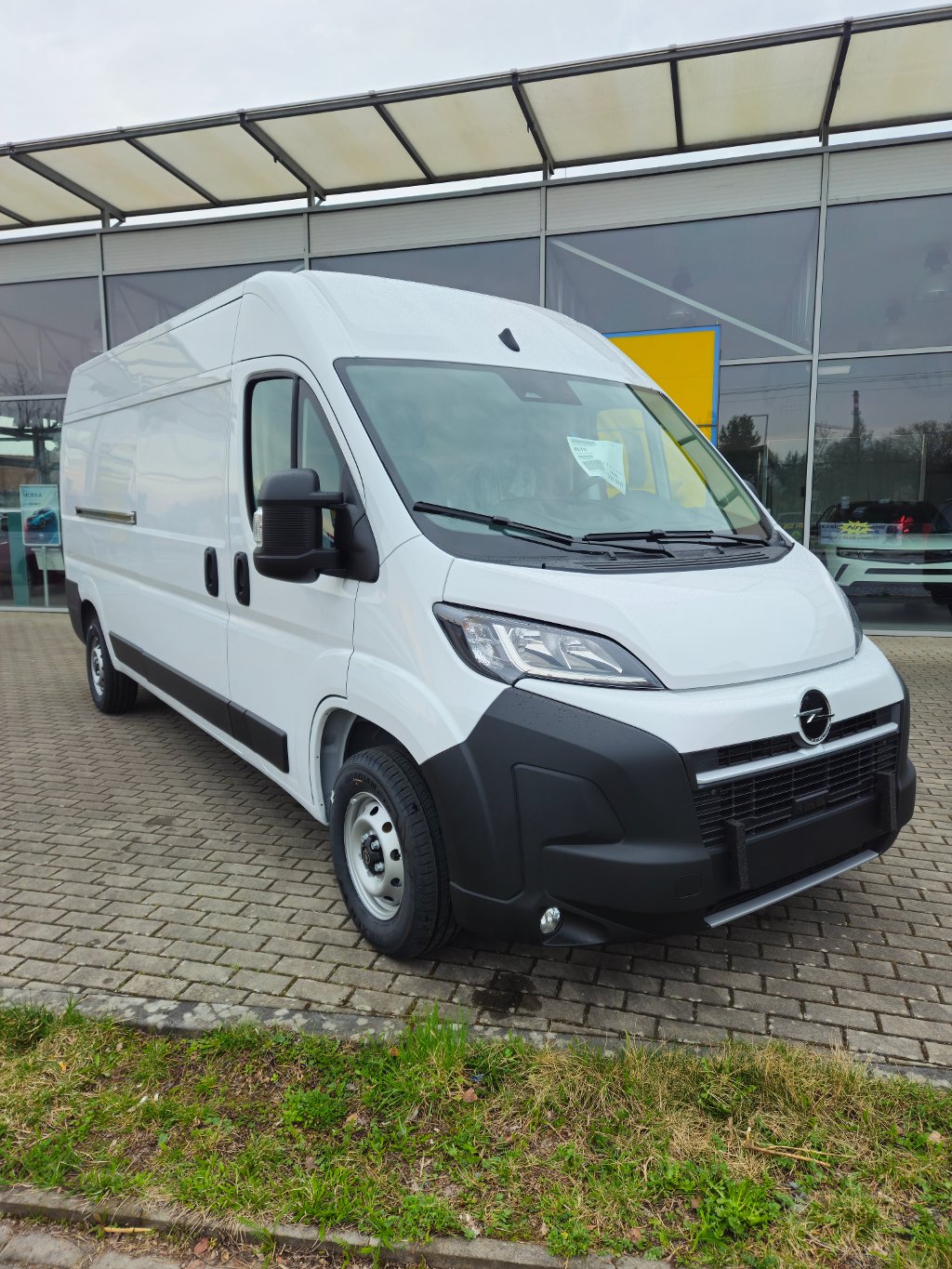 Opel Movano