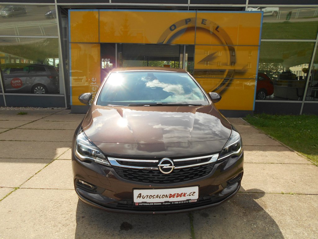 Opel Astra HB5 SMILE 1,4 TURBO 92kW Opel Astra